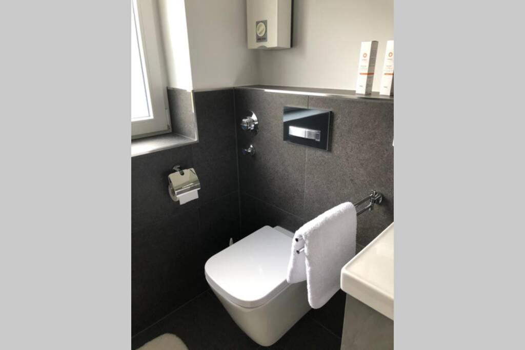 Ferienwohnung Wohnung Krefeld Forstwald Hoeltehoffe Buitenkant foto