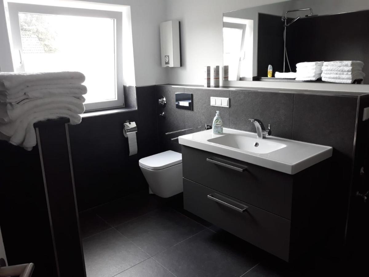 Ferienwohnung Wohnung Krefeld Forstwald Hoeltehoffe Buitenkant foto